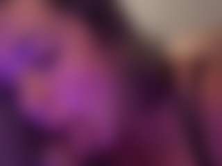 Live cam show with lesly Moore - Mobile on Camsoda