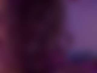 Live cam show with lesly Moore - Spank on Camsoda