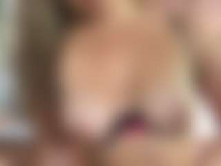 lesly Moore's Live Sex Cam Show