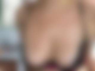 lesly Moore's Live Sex Cam Show