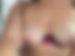 lesly Moore's Live Sex Cam Show