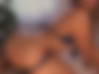 Live cam show with lesly Moore - Bluehair on Camsoda