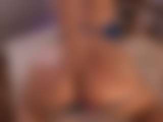 lesly Moore's Live Sex Cam Show