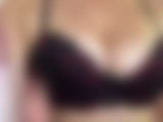 lesly Moore's Live Sex Cam Show