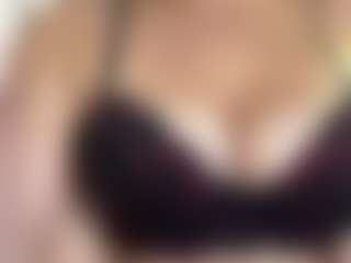 lesly Moore's Live Sex Cam Show