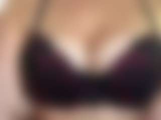 lesly Moore's Live Sex Cam Show