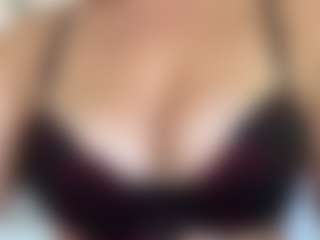 lesly Moore's Live Sex Cam Show