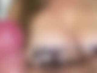 lesly Moore's Live Sex Cam Show