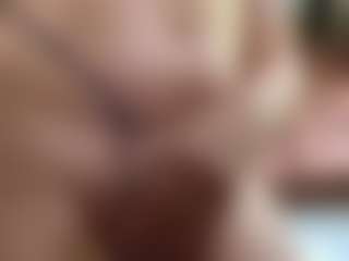 lesly Moore's Live Sex Cam Show