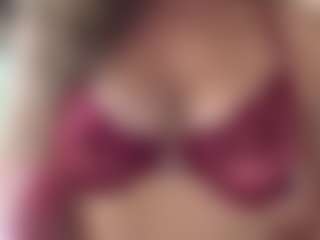 lesly Moore's Live Sex Cam Show