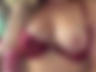 lesly Moore's Live Sex Cam Show