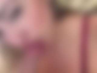 lesly Moore's Live Sex Cam Show
