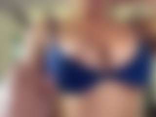 lesly Moore's Live Sex Cam Show