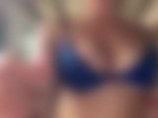 lesly Moore's Live Sex Cam Show