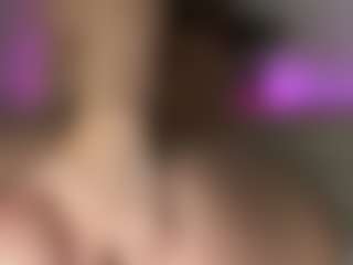 lesly Moore's Live Sex Cam Show