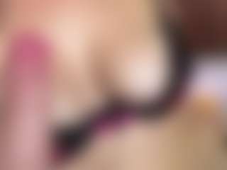 Live cam show with lesly Moore - Squirt on Mixed Magazine Live
