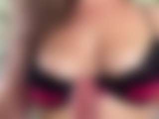 lesly Moore's Live Sex Cam Show