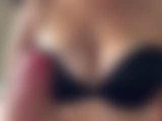lesly Moore's Live Sex Cam Show