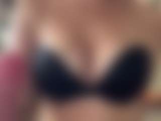 lesly Moore's Live Sex Cam Show