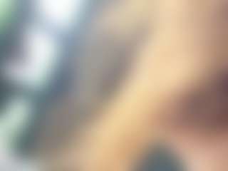 Live cam show with lesly Moore - Squirt Toys on livesuperchat.net