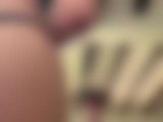 lesly Moore's Live Sex Cam Show