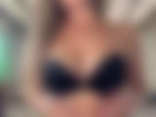 lesly Moore's Live Sex Cam Show
