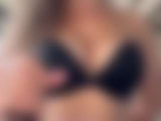 lesly Moore's Live Sex Cam Show