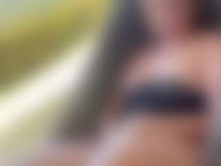 lesly Moore's Live Sex Cam Show