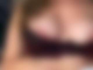 lesly Moore's Live Sex Cam Show