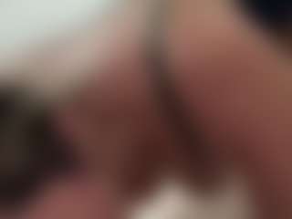 Live cam show with lesly Moore - Squirt Blonde Hair on Sweet Sext
