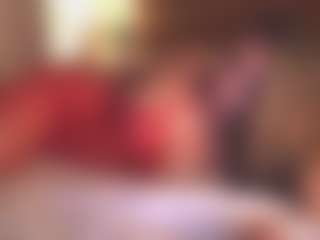 Live cam show with lesly Moore - Public Big Tits on livesuperchat.net