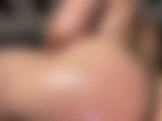 lesly Moore's Live Sex Cam Show