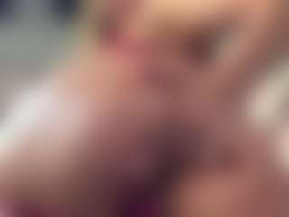 lesly Moore's Live Sex Cam Show