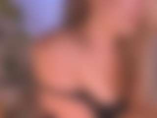Live cam show with lesly Moore - Blonde Hair HD on instabang