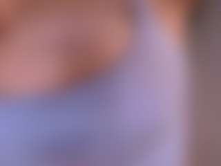 Spettacolo in cam dal vivo con lesly Moore - Romanian su Camsoda | colombia