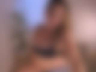 lesly Moore's Live Sex Cam Show