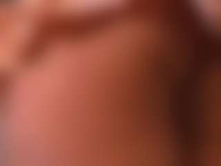 Live cam show with lesly Moore - Tease Blonde Hair on Camsoda