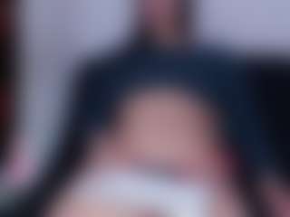 Live cam show with Cata - Ride on Camsoda