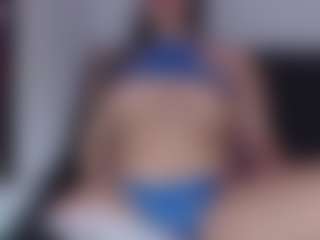 Live cam show with Cata - Fuck on SinfulBabes