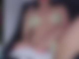 Live cam show with Cata - Fuck on Camsoda