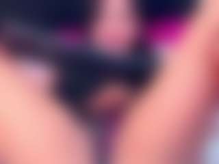 demmyraii's Live Sex Cam Show