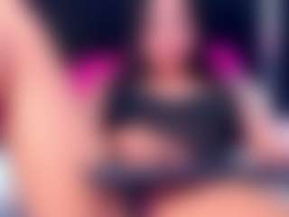 demmyraii's Live Sex Cam Show