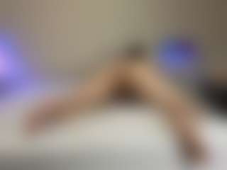Live cam show with shave-deeez - Brown Hair on Porn Luv