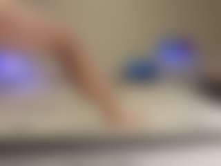 Live cam show with shave-deeez - Blowjob on slutload