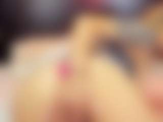 Live cam show with christynaross - Dildo Or Vibrator on hotwifechat.live