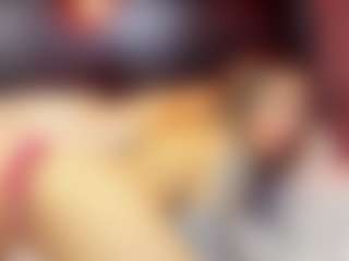 Live cam show with christynaross - Dirty Talk on sexytreat.net
