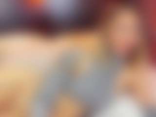 Live cam show with christynaross - Teen (18+) on Instabang