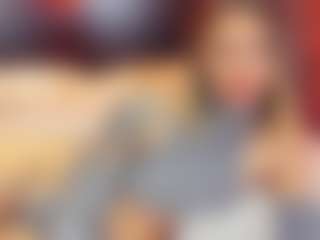 Live cam show with christynaross - Teen (18+) on googirlz