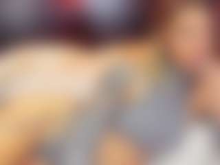 Live cam show with christynaross - Fingers on Milfs Live
