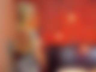 Live cam show with christynaross - Squirt on Camiplay Live